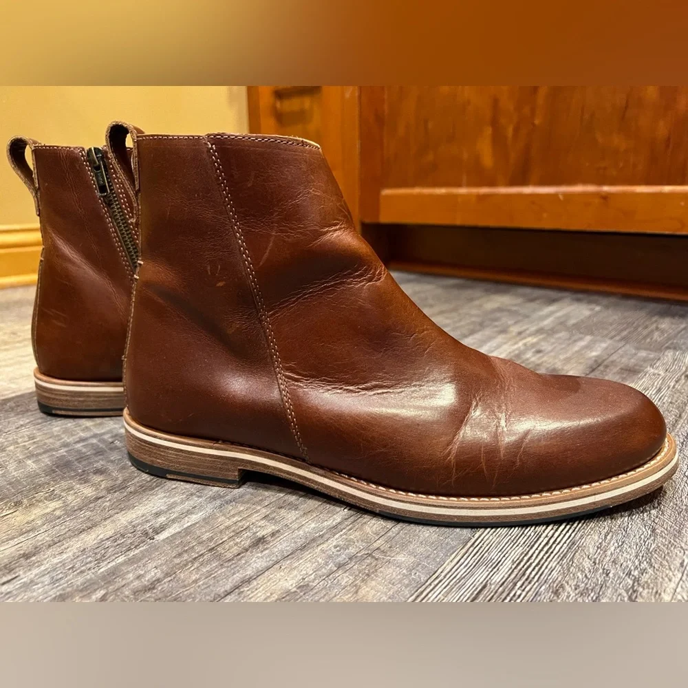 LIKE NEW! Helm Pablo tough leather boots size men’s 10.5